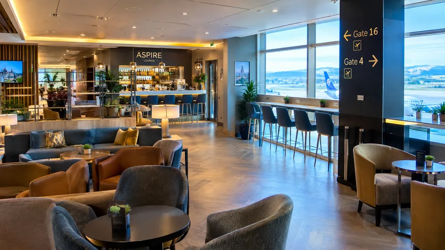 Aspire Lounge Edinburgh Airport: Guide til Gate 16 og Gate 4